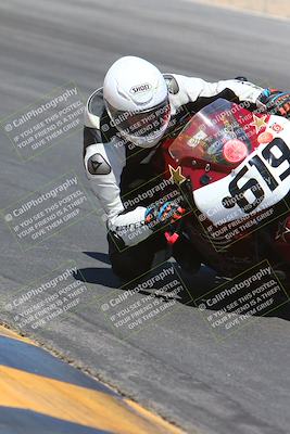 media/Apr-14-2024-SoCal Trackdays (Sun) [[70f97d3d4f]]/11-Turn 10 Inside (140pm)/